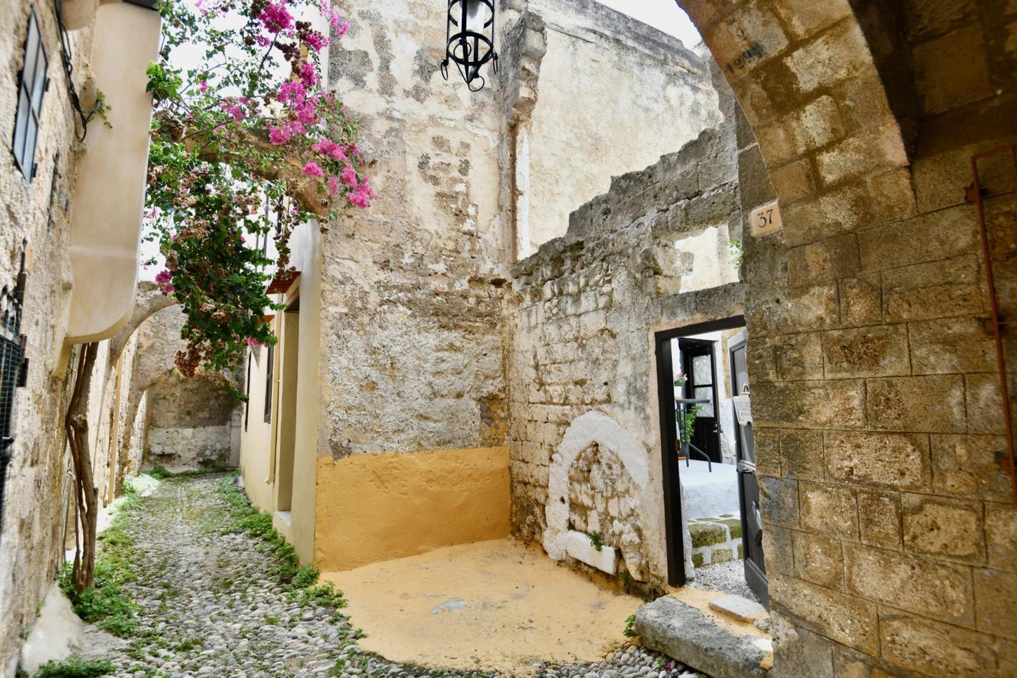 Appartamento Penelope Garden House Old Town Rhodes City Esterno foto