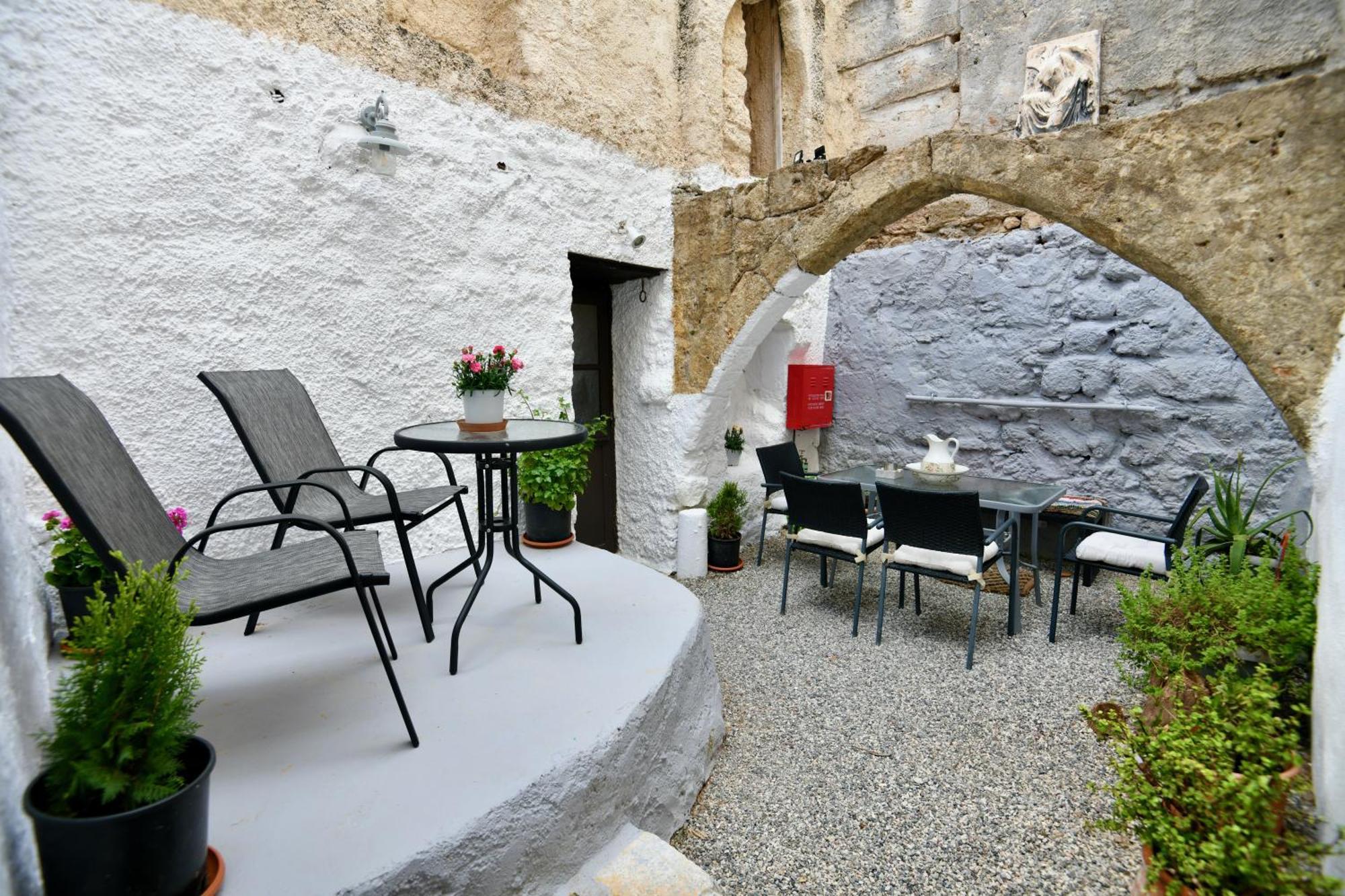Appartamento Penelope Garden House Old Town Rhodes City Esterno foto
